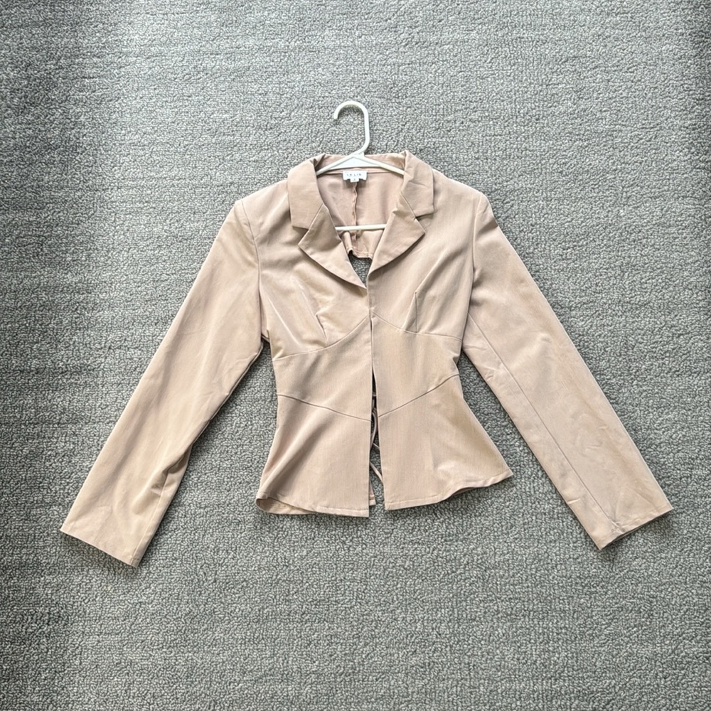Le Lis nude blazer size small